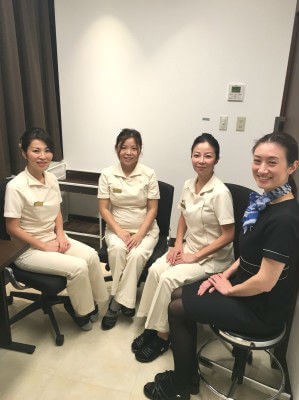 銀座院の働くママさん達002